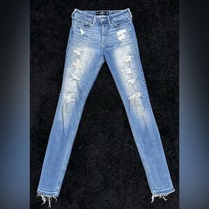 Hollister Ripped Skinny Jeans